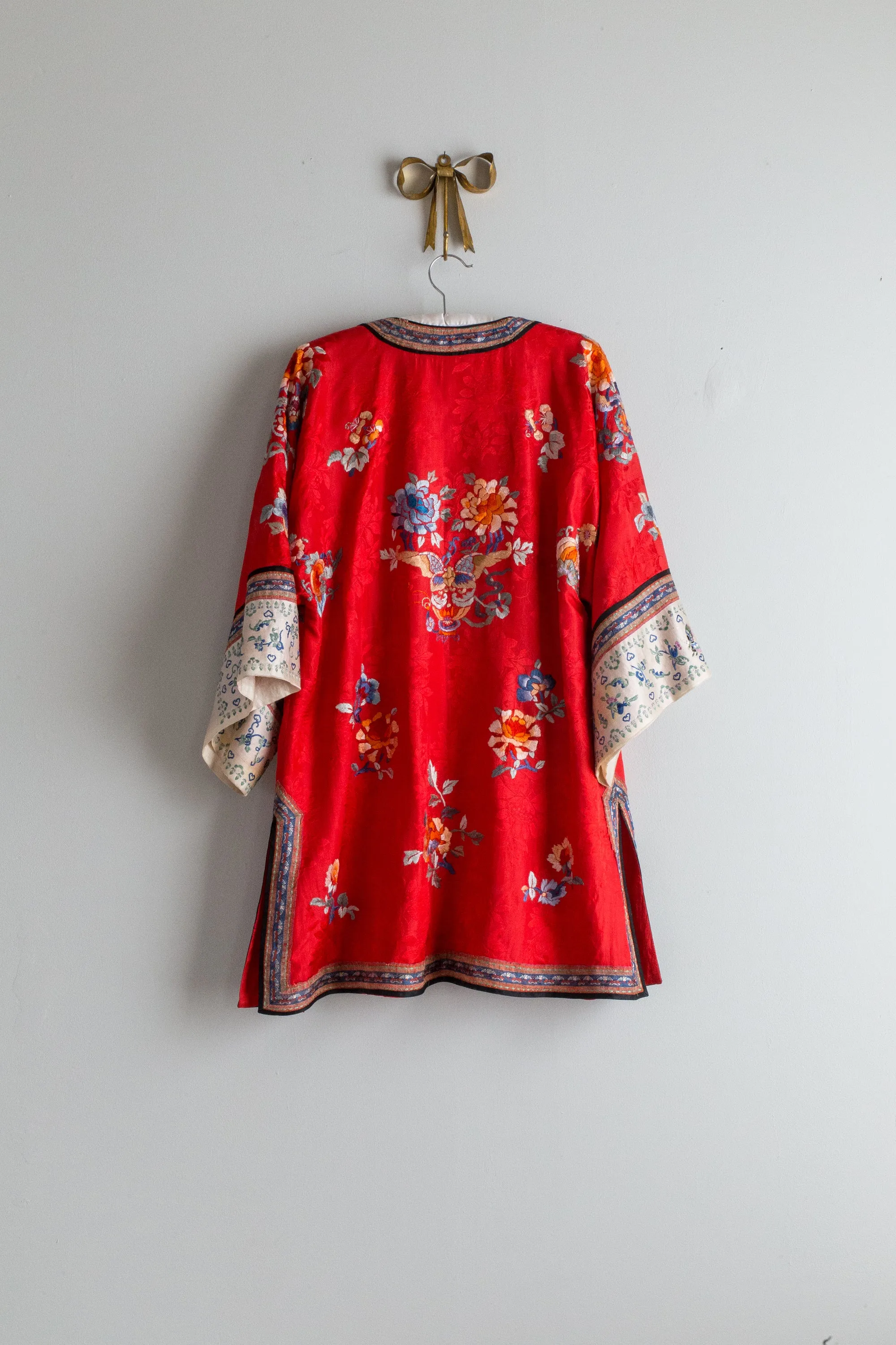 1930's Red Silk Chinese Embroidered Robe / SM