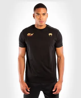 Camiseta Venum Petrosyan 2.0 - Negro/Dorado