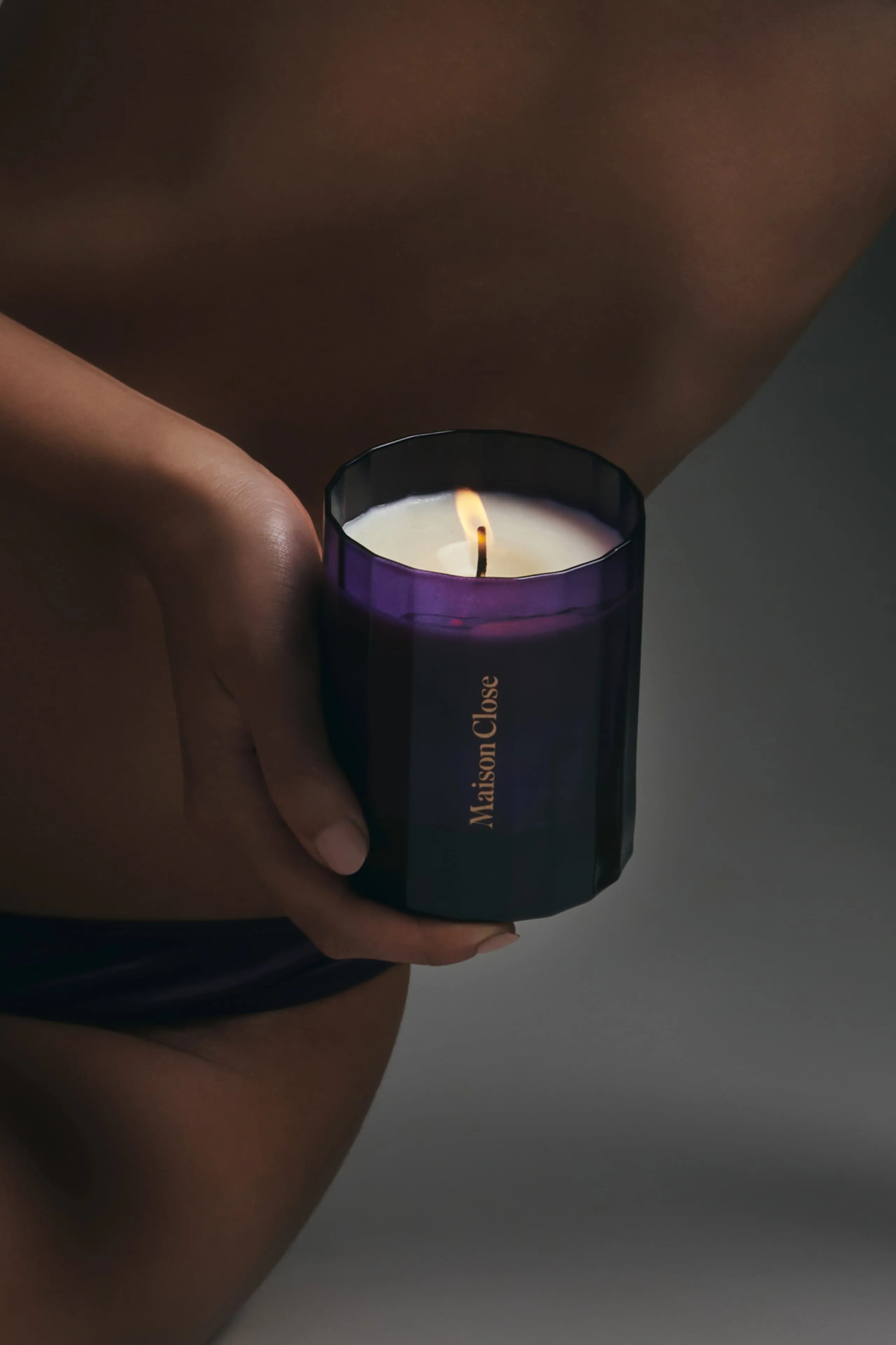 Candle Nuit Fauve - Chypre notes