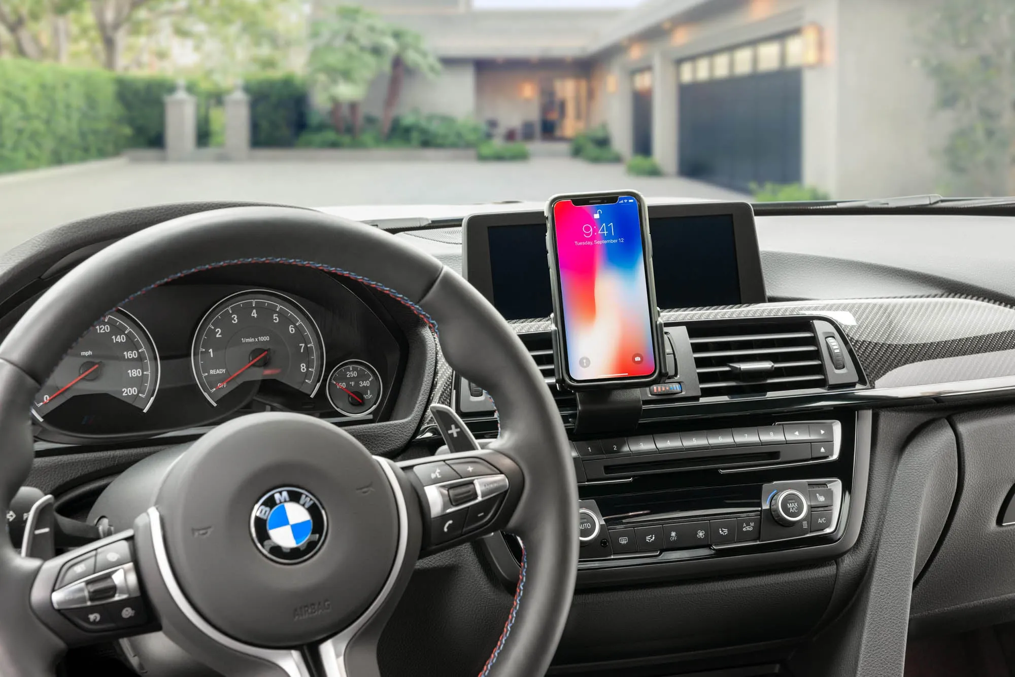 Center Dash Mount for BMW 4-Series/M4