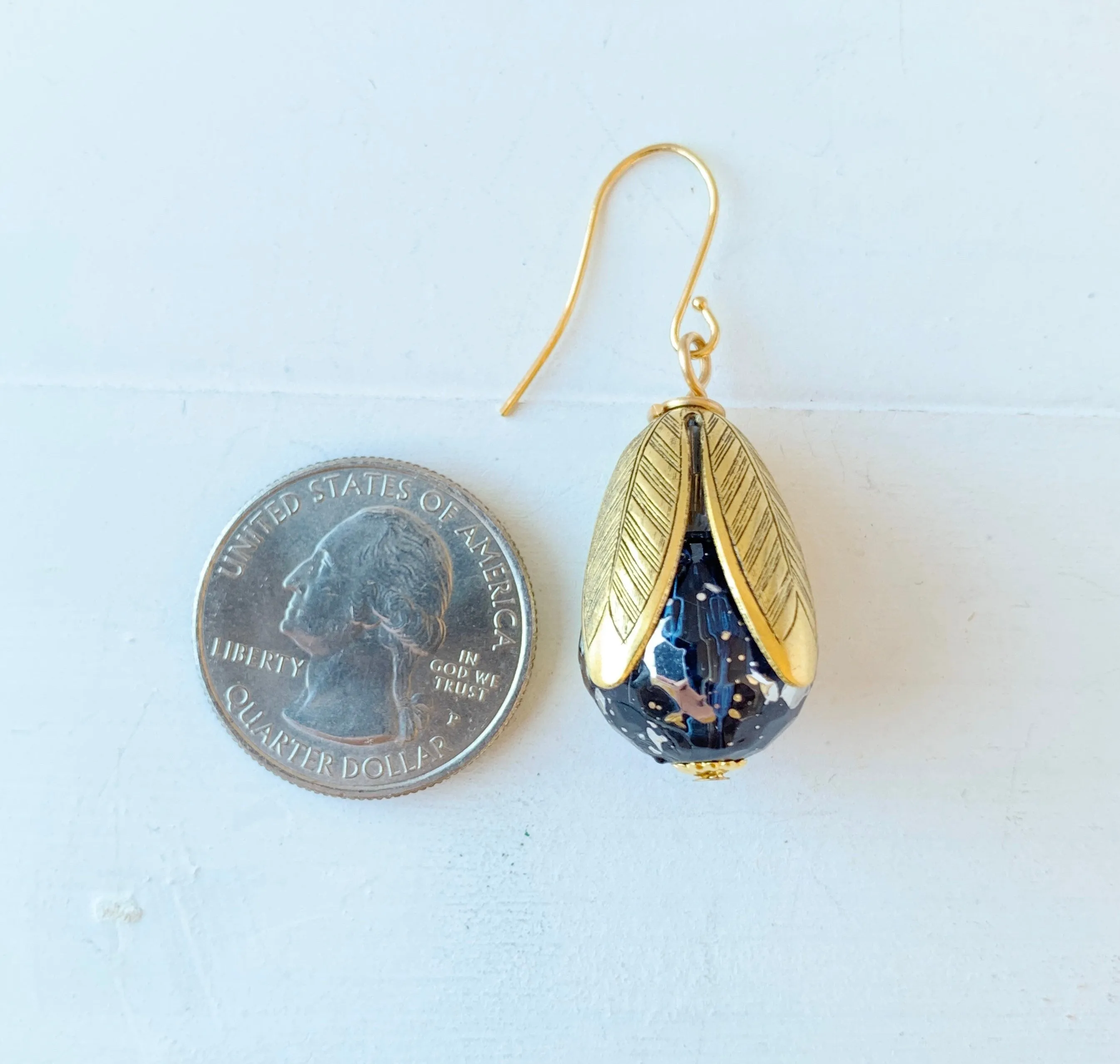 Crackle Lucite Bead Cap Earring in Denim