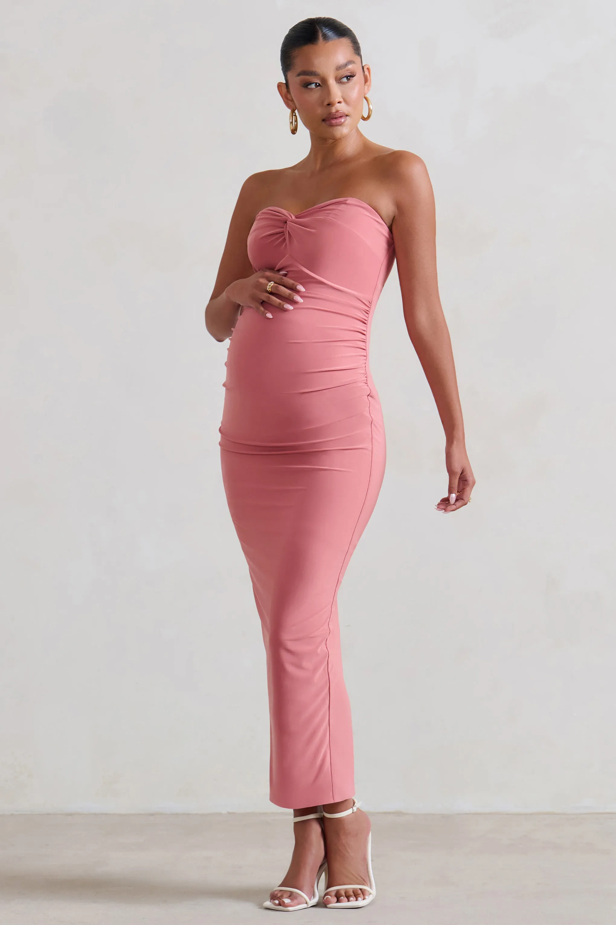 Evita | Robe mi-longue de maternité rose avec décolleté en cur et détail torsadé