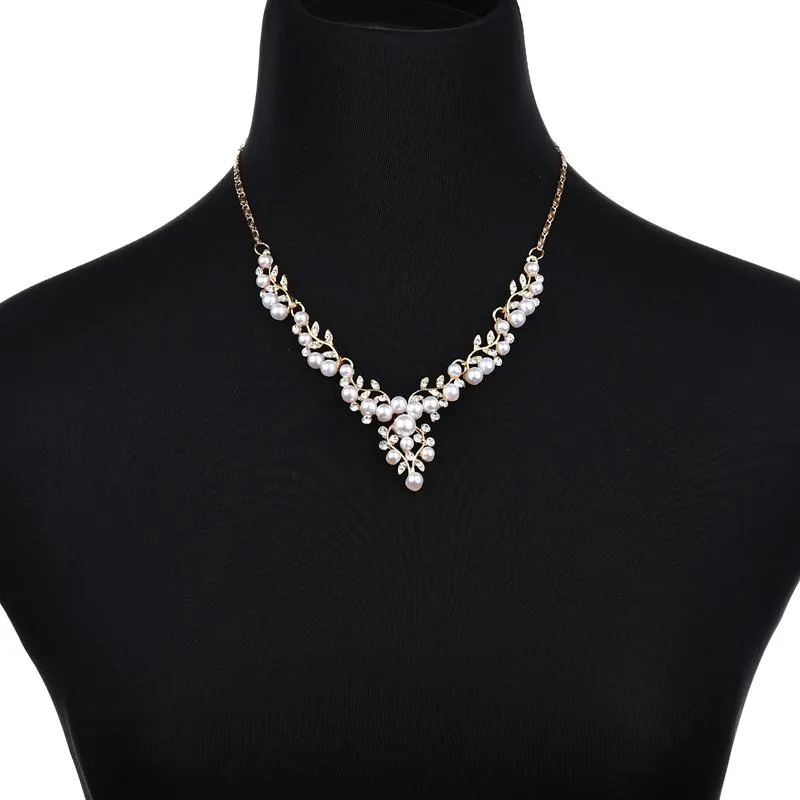 Ladies Wedding Pearl Rhinestone Leaf Necklace & Earring set