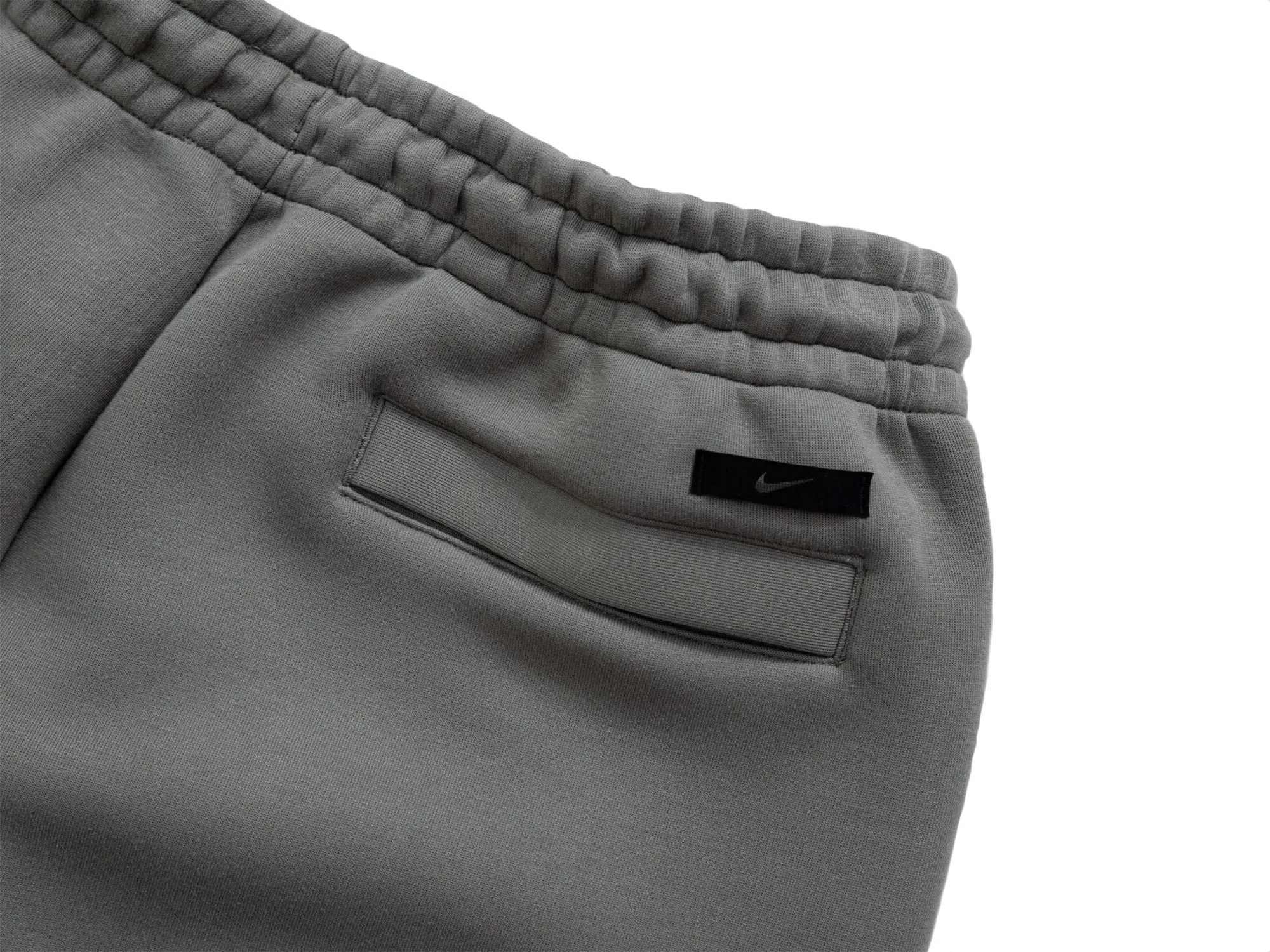 Nike Men's Tech Fleece Re-Imagined Shorts 'Dark Stucco'